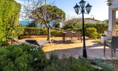 PORT DE LA SELVA 94 – Apartament amb extens jardí