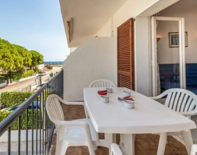 SANT CARLES 25 – Apartament zona residencial amb terrassa a Llançà