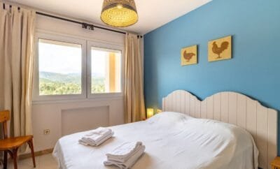 PORT DE LLANÇÀ 43 – Àtic amb piscina comunitària