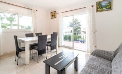 LA FARELLA LA COMA 60 – Apartament ben ubicat, amb balcó a Llançà