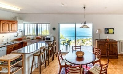 SUPER FENER 93 – Àtic amb terrassa i vistes a Llançà